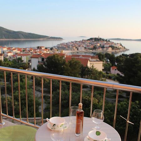 Apartment Visum Примоштен Экстерьер фото